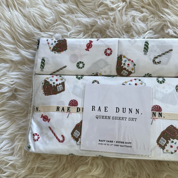 Rae Dunn Bedding Nwt Rae Dunn Gingerbread House Queen Sheets Set Poshmark
